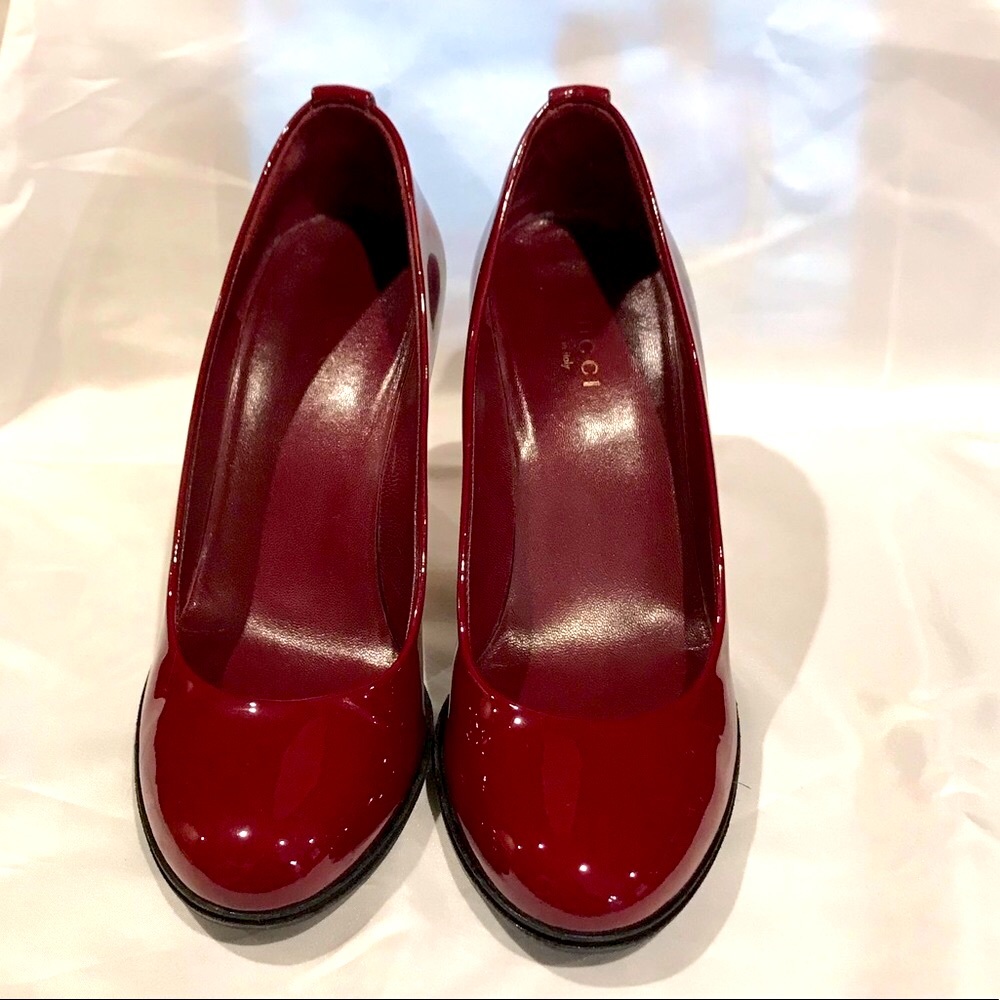 Gucci patent leather pumps red high heels
